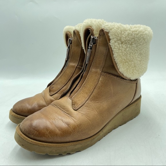 UGG Shoes - UGG Caleigh Boot size 8 Shearling Lined Zip Wedge